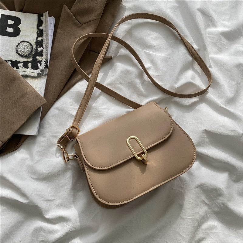 Mia Selects Luna Saddle Crossbody Bag