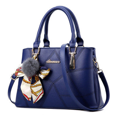 Everyday Muse Women’s Shoulder Bag
