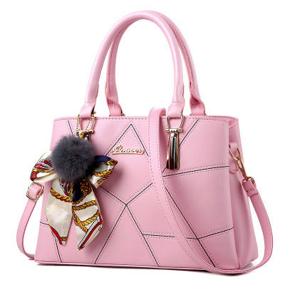 Everyday Muse Women’s Shoulder Bag