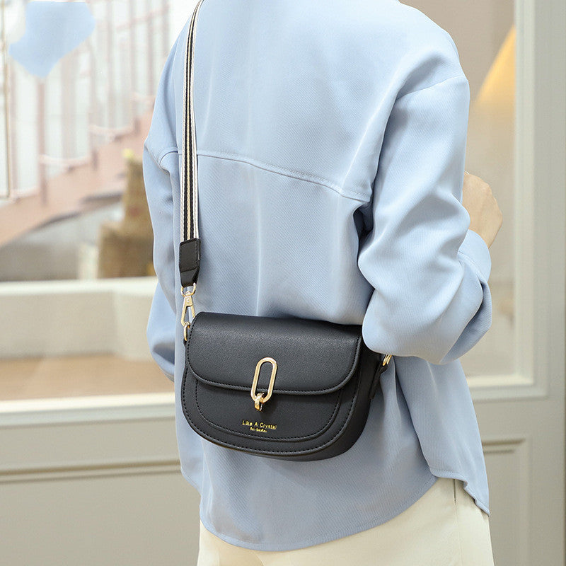 Mia Selects Luna Saddle Crossbody Bag